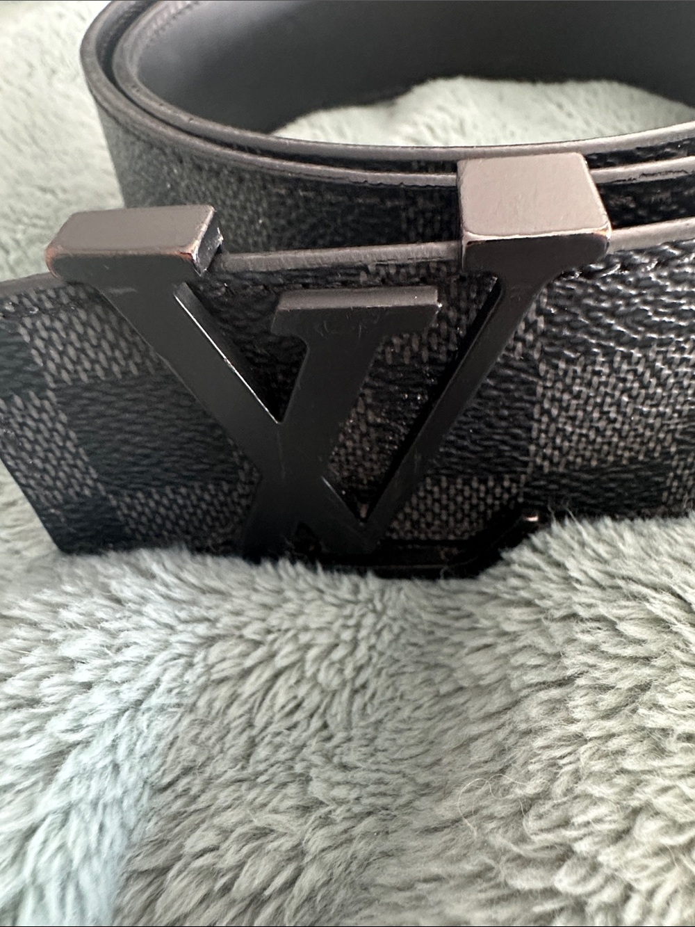 Louis Vuitton Black Damier Signature LV Buckle Men's Belt - Picture 2 of 14